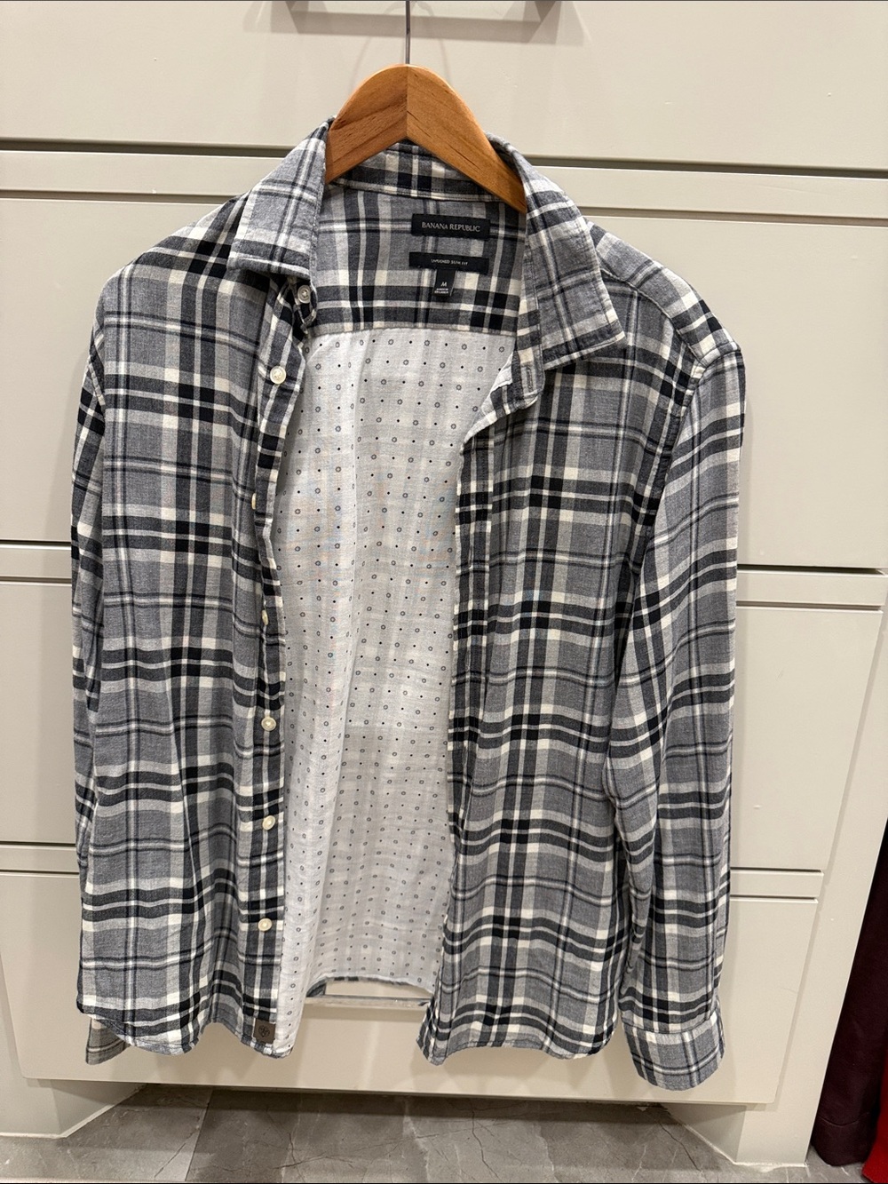 Banana Republic Men’s Gray & Black Plaid Shirt Jacket